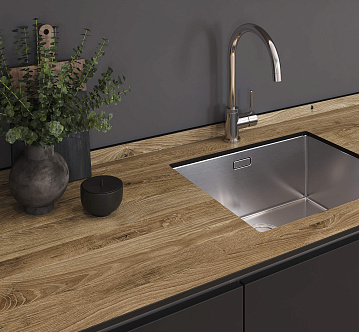 8093/P Wilson Oak HPL Compact elga